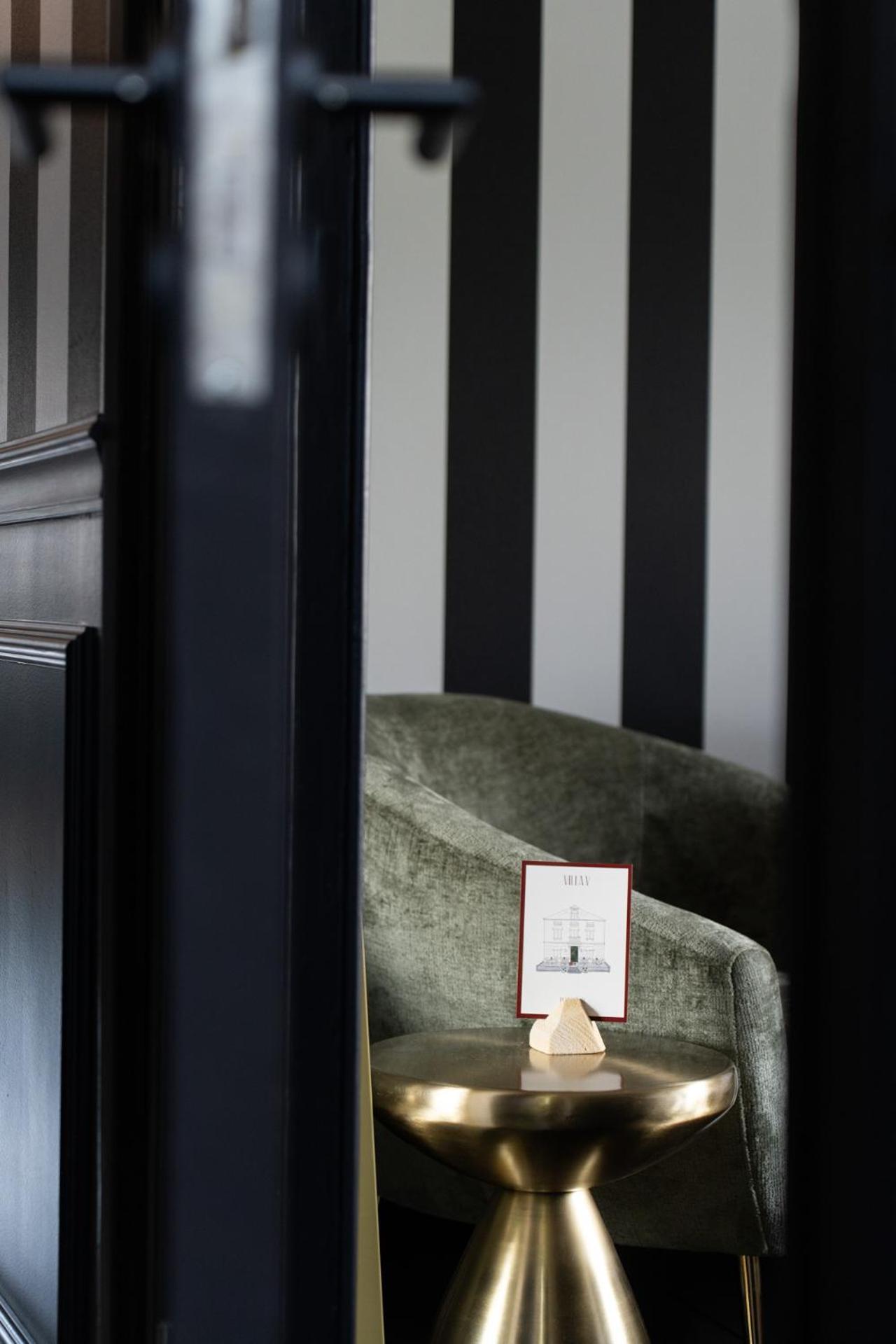 Villa V Petit Hotel Valkenburg aan de Geul Zewnętrze zdjęcie