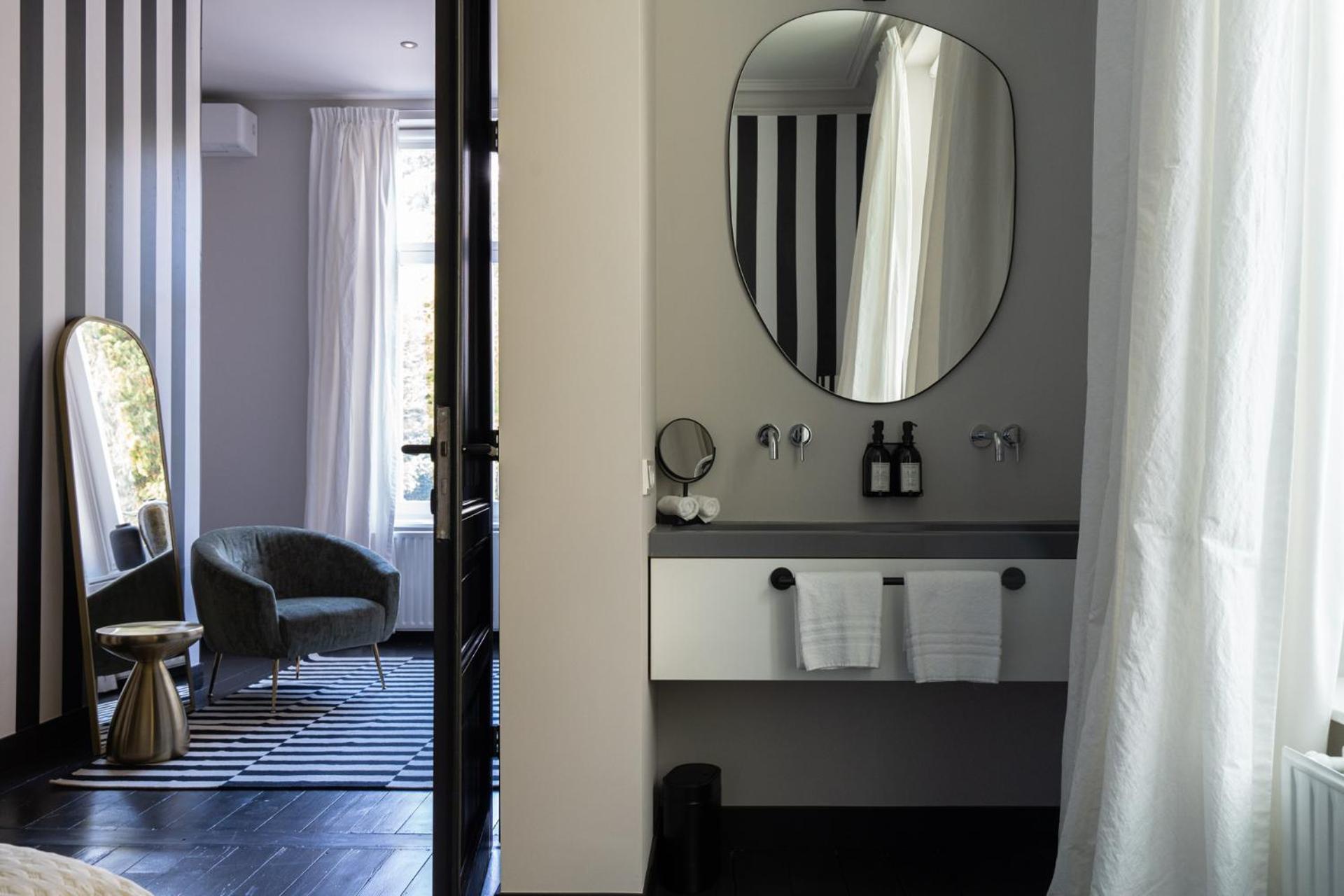 Villa V Petit Hotel Valkenburg aan de Geul Zewnętrze zdjęcie
